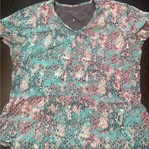 Women's Multicolor Patterned Scrub Top